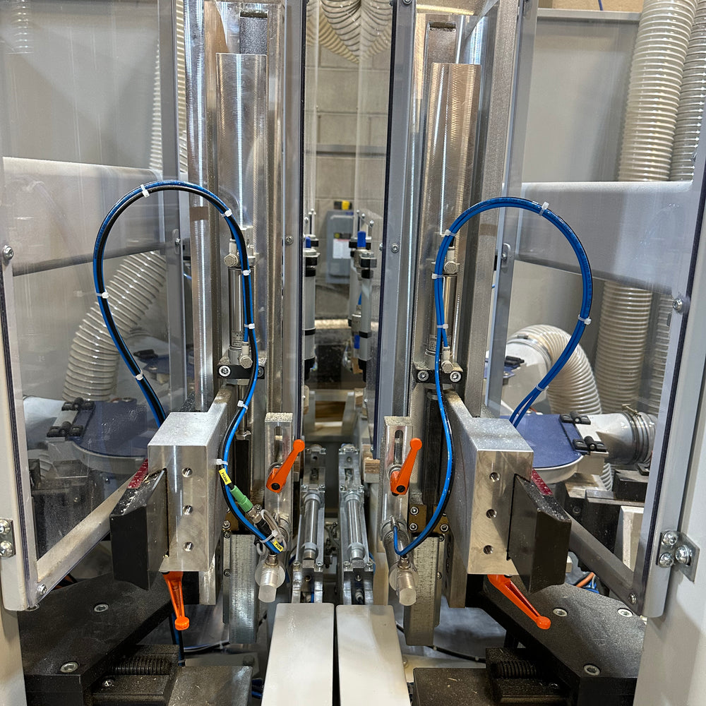 Comie Clamped Together