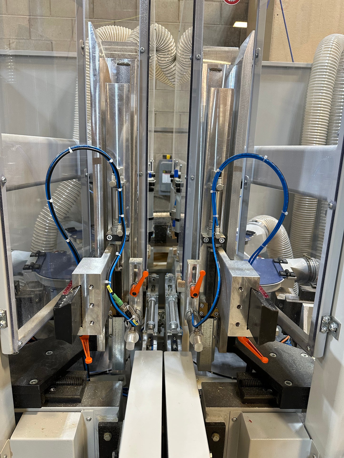 Comie Clamped Together